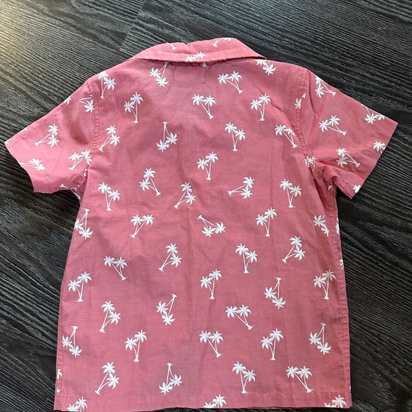 Andy & Evan NWOTS, boys size 5 button front shirt with palm trees - Picture 4 of 4